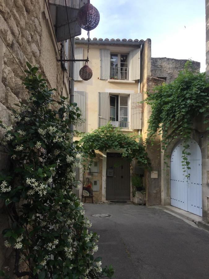 Le Lapin Blanc Daire Saint-Rémy-de-Provence Dış mekan fotoğraf