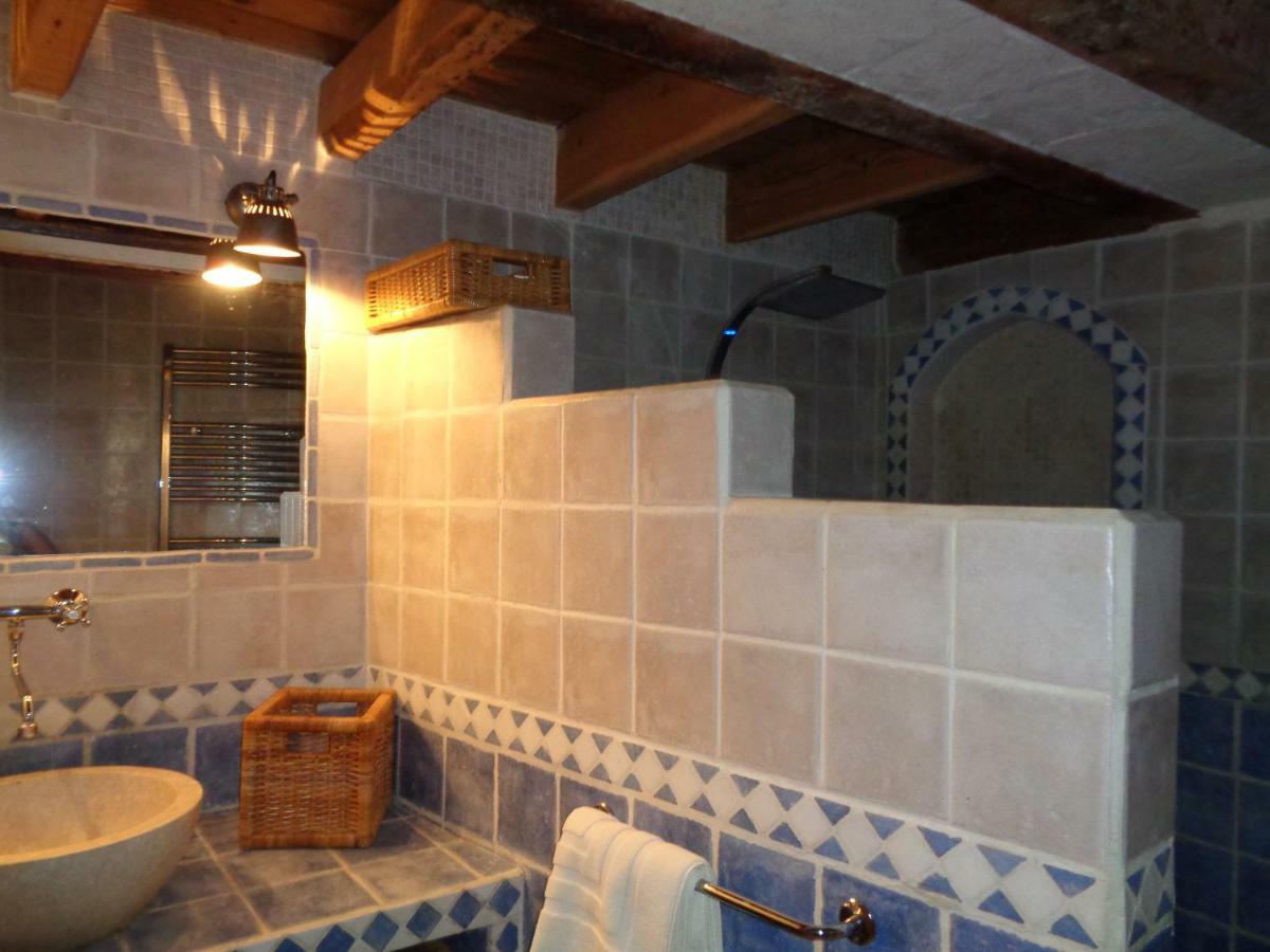 Le Lapin Blanc Daire Saint-Rémy-de-Provence Dış mekan fotoğraf