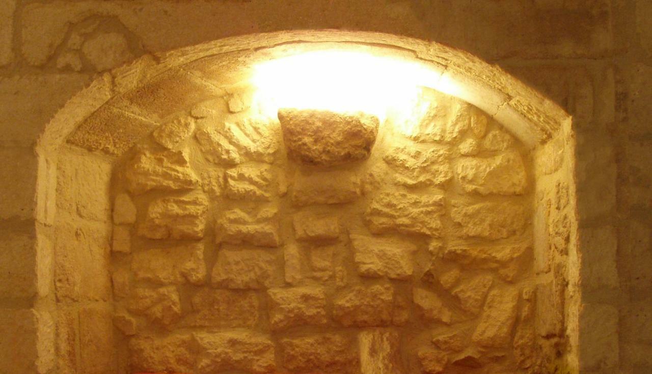 Le Lapin Blanc Daire Saint-Rémy-de-Provence Dış mekan fotoğraf