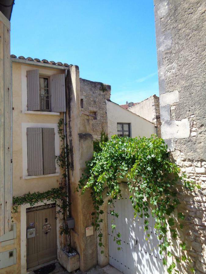 Le Lapin Blanc Daire Saint-Rémy-de-Provence Dış mekan fotoğraf
